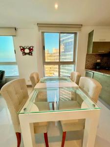 Apartamento Tres habitaciones frente al mar