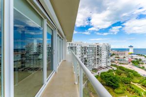 Beach Front Apartment with beach access AMARA