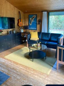 Beach House In Charming Hou