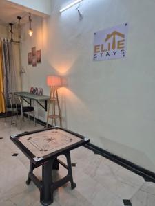 Elite Hostel- A Perfect Stay for Working Professional,Travellers