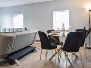 Apartment 4 - Uk50138