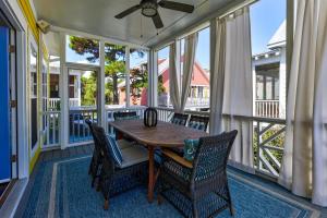 The Palm Tree Palace