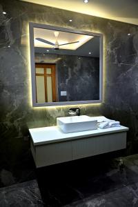 FLORENTINO The Luxury Villa