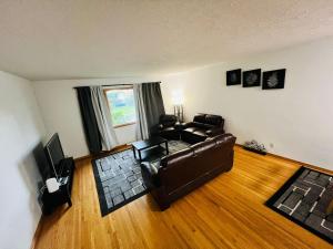 2 Bedroom Duplex in Mayland Heights