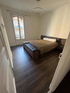 Apparemment Gambetta Nice centre