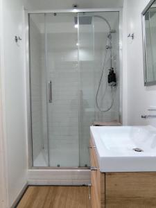 Gite de charme, 3 pers, parc arboré , Chantilly 5