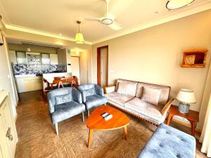 Lavish 2BHK Apartment with Mangrove View - Near Candolim Beach