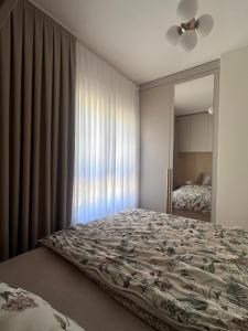 Modern Apartments Two Pearls