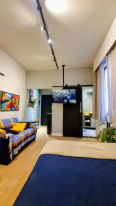 Studio Novo na Lapa, Centro do Rio de Janeiro ao lado do metrô, Arcos da Lapa, escadaria selarón