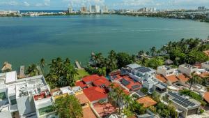 Villa Pok Ta Pok - 5BR - Waterfront Private Pool