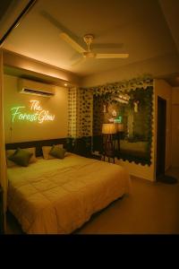 The Forest Glow - Nature Studio Stay, Malsi Dehradun
