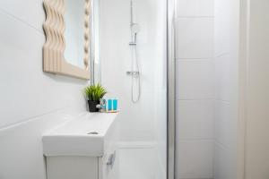 Tamka Powiśle Green Studio by BookingHost