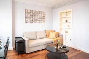 Modern flat with stunning views in Kensington