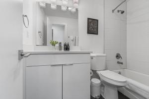 Sleek Midtown Escape Near Beltline & Dining