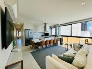 Frente Mar Sanluzzi - Bellagio Home Apto para 6 pessoas na Praia de Palmas