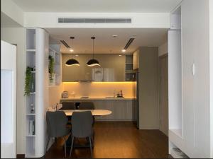 Hommit - Căn hộ View Bể Bơi 3 Phòng ngủ, 2 vệ sinh - Tòa Masteri A, Vinhomes Smart City