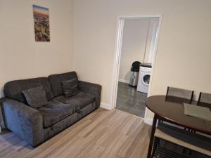 Washingtons Garnet 2-bedroom house