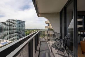 Melbournes Best Location Plus Epic Views with Custom Bnb Hosting