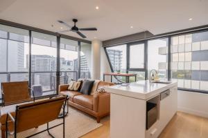 Melbournes Best Location Plus Epic Views with Custom Bnb Hosting