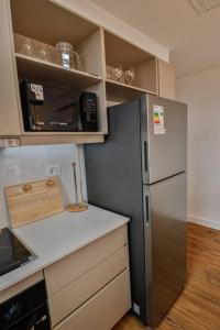 Large Apartment Just Steps from Shopping del Sol