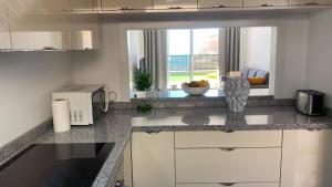 Apartment Overlooking on Atlantic Ocean