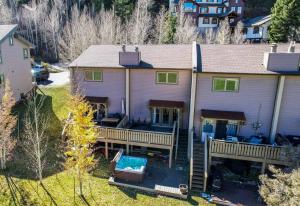 EagleVail Getaway -Ski Golf and Relax in Hot Tub