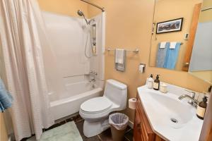 Summit 104D Beautiful 3BR, 2BA condo in The Summit at Snowshoe