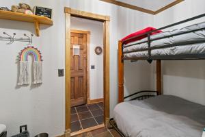 Summit 104D Beautiful 3BR, 2BA condo in The Summit at Snowshoe