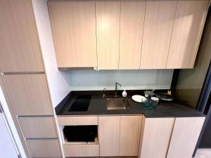 High Floor Loft with Pool and Gym