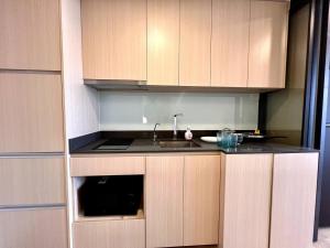 High Floor Loft with Pool and Gym