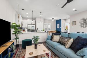 The Ruby 2BD In the Heart of FW