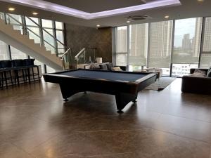 High Skyview Studio with Desk Pool Gym MRT 200m