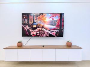 New and improved Biz Trip Fast WiFi & Pkg!