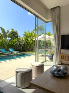 Luxury 3BR Pool Villa near Blue Tree - Bang Tao