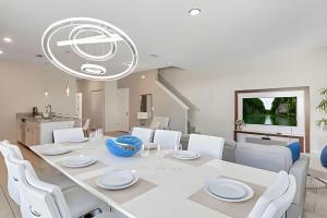 Casa 5Q Familiar — 10min da Disney + Piscina