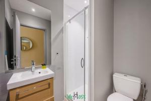 COMM - Proudhon 5 - SC - Studio bien équipé à Besançon