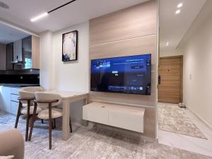 Smart Home Luxury Apartment Mohandessin