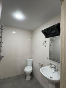 RedLine Hostel & Pool bar