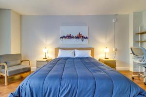 Near Stadiums, Parks and Hospitals Detroit Studio