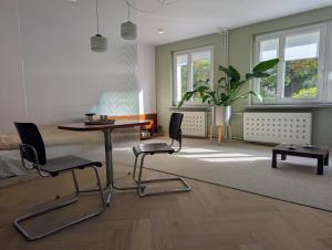 Rakietników vintage condo