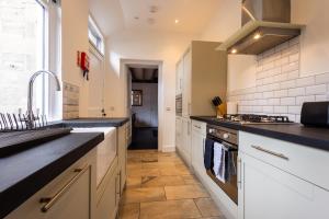 Large St Andrews townhouse, close to old course