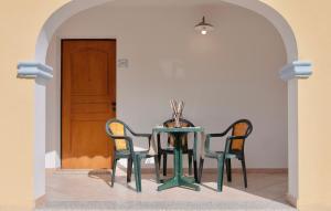 Residence con piscina a Sos Alinos