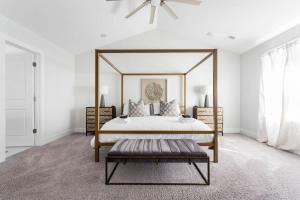 Pleasant Place Villa -Newly Built with Pool Close to downtown&beach