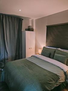 Modern and peaceful, country retreat