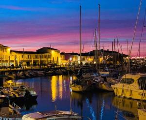 Studio sur le port de St Martin de Ré