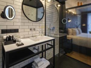 The Bridge Wroclaw - MGallery