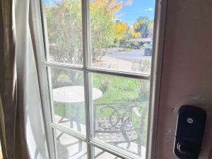 Alpine Zermatt King Villa with Kitchen Near Deer Valley Ski Resort - #1057