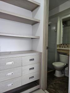 Apartamento Cómodo y Residencial con parqueo