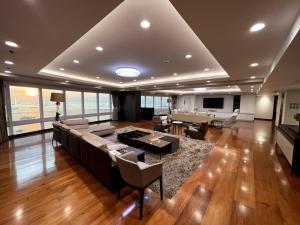 Ultra Luxury 5BR Penthouse in Manila Bay Rizal Park