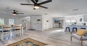 Beachside Getaway - Heated Pool - By Vilano Beach